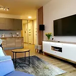 Polanki Park E202