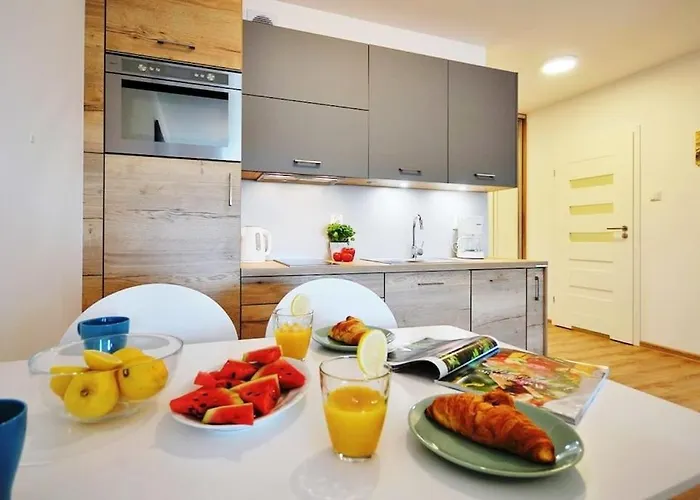 Polanki Park E202 아파트 코워브제크